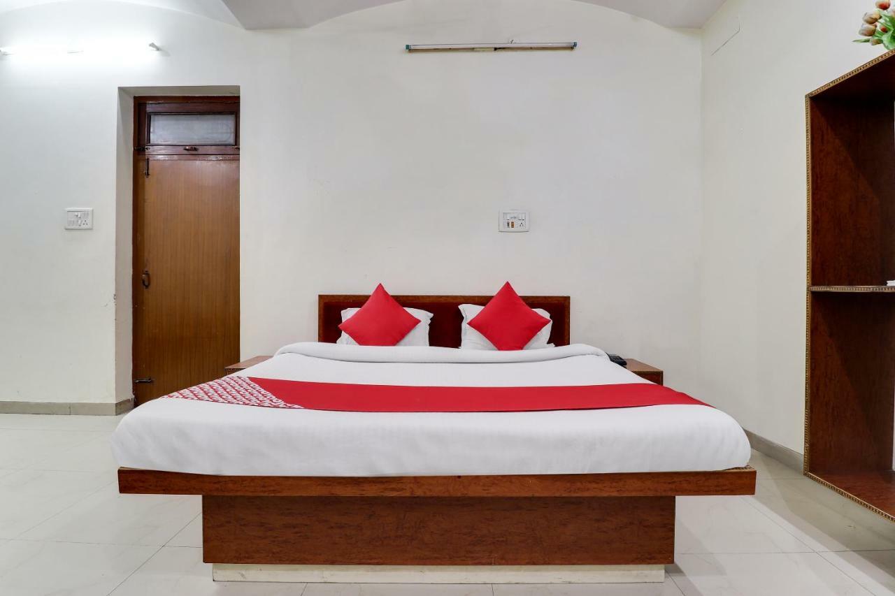 Farrukhabad Oyo 43936 Hotel Rajputana Palace מראה חיצוני תמונה